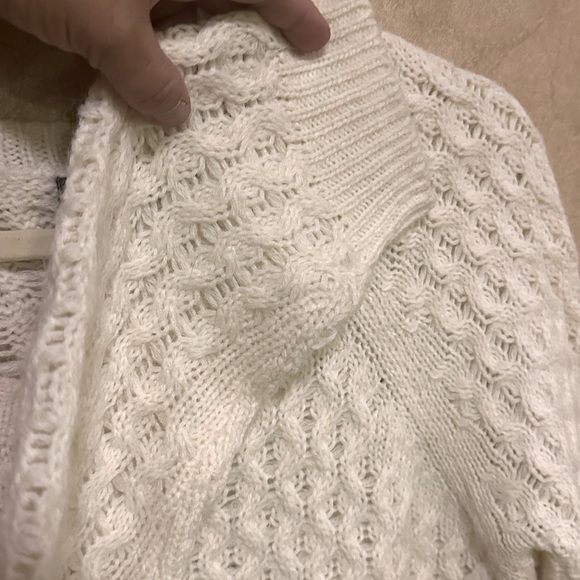Cable Knit Oversized Boatneck Sweater - Picture 6 of 7